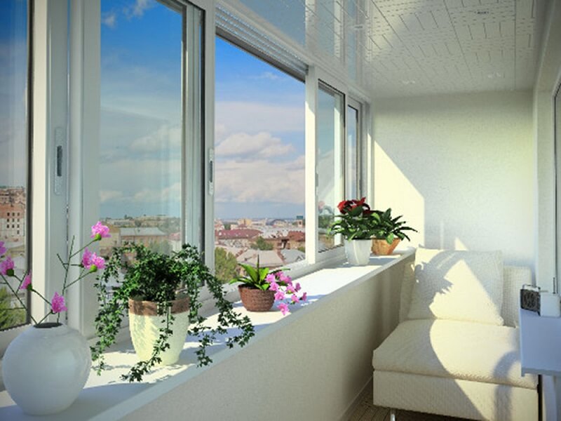 Дизайн балкона с раздвижными окнами