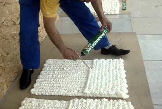 Клей-пена Макрофлекс белого цвета 