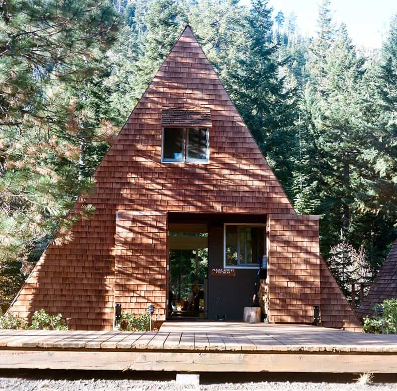 nature-triangle-house