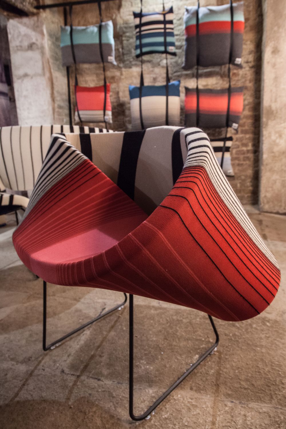Some curved sofas have designs that inevitably turn them into sculptural focal points 