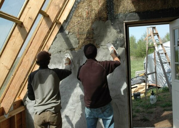 straw-bale-greenhouse-adobe