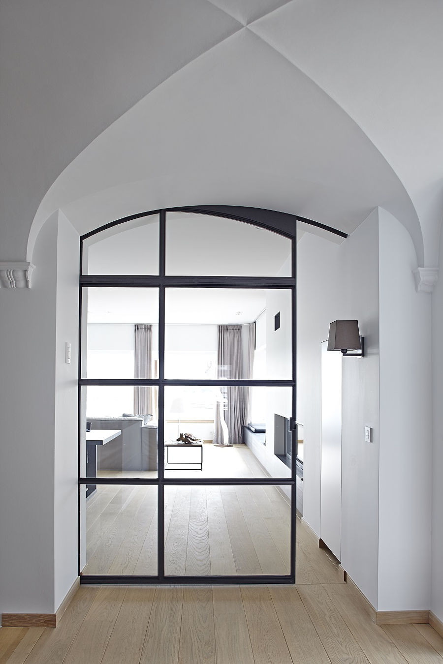 Metal-framed door by ODS Jansen