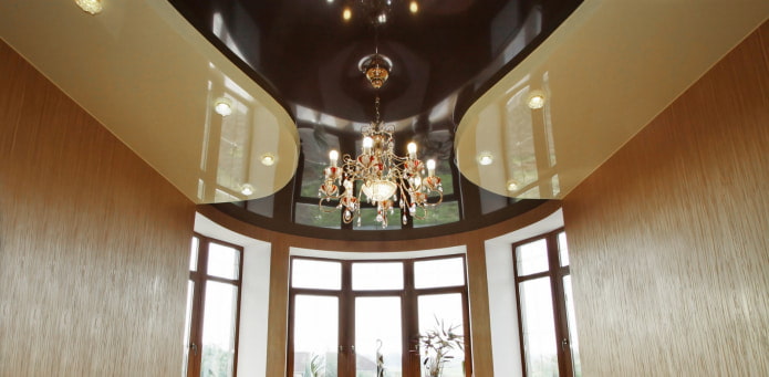 Бежево-черный потолок Бежево-черный потолок