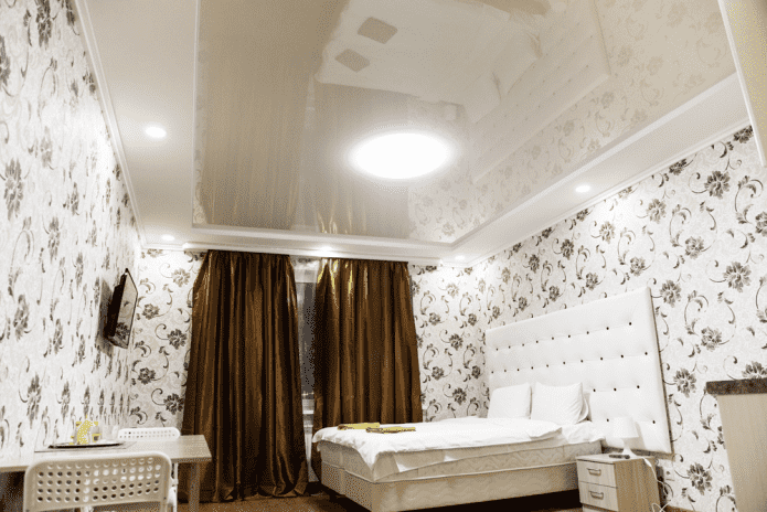 бело-бежевый потолок бело-бежевый потолок