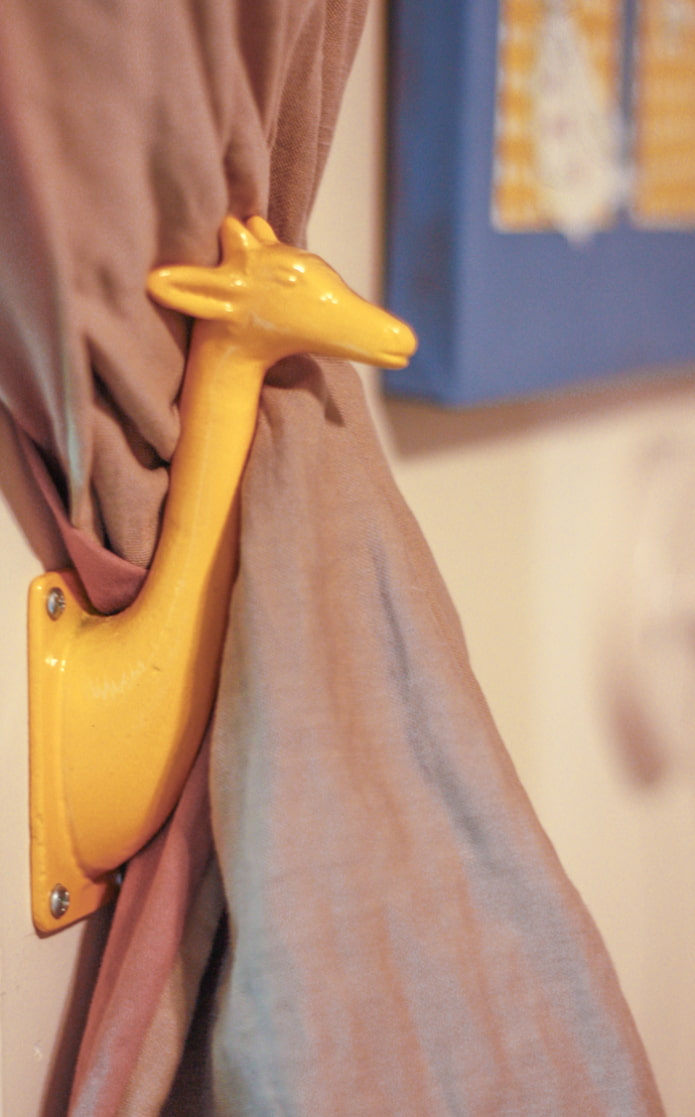 держатель для штор желтого цаеты держатель для штор желтого цаеты