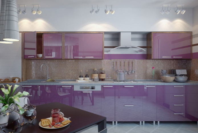 декор и освещение в интерьере кухни в фиолетовых тонах