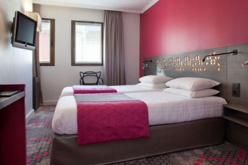 серо розовая спальня фото дизайн