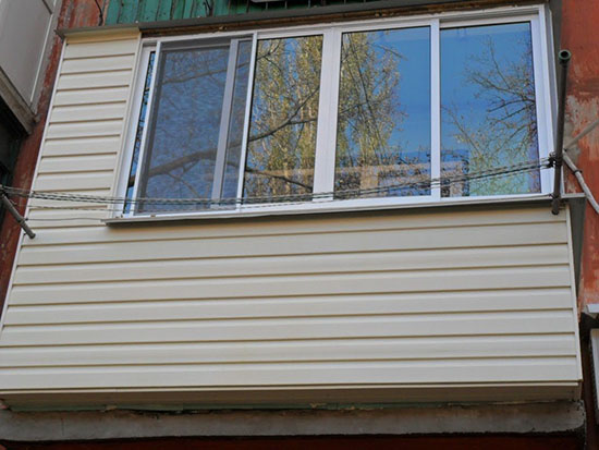 Как сделать обшивку балкона сайдингом снаружи