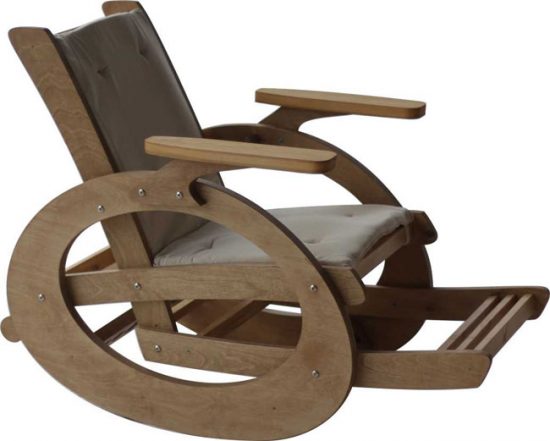 Кресла-качалки могут иметь различный конструкции
