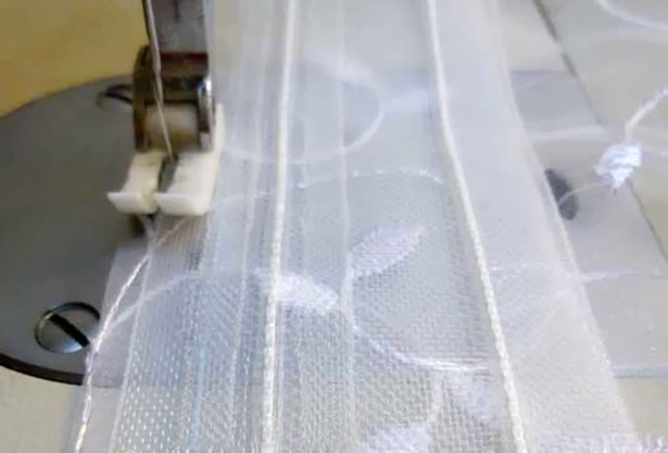 Пришивание ленты к тюлю