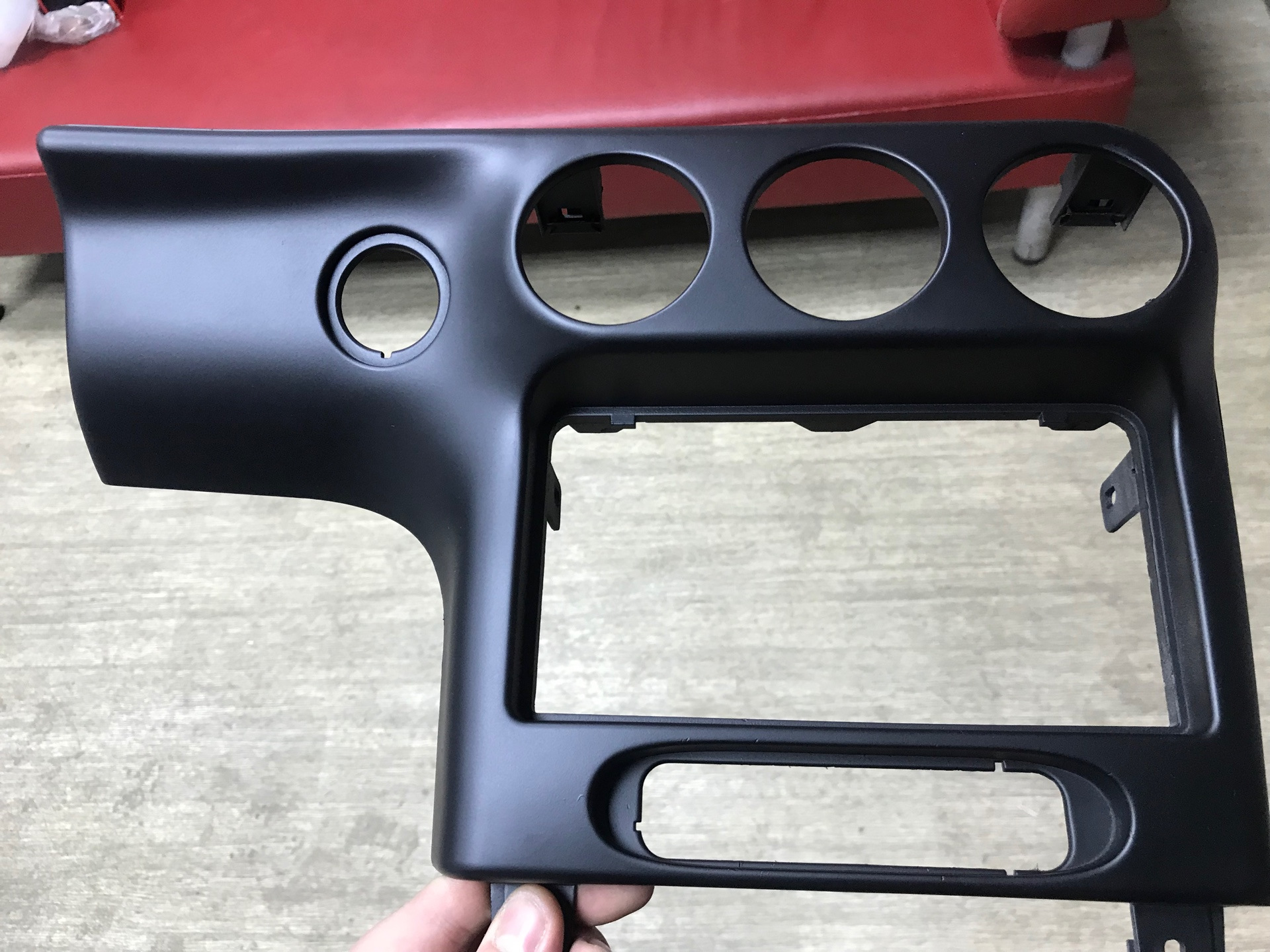 Фото крашенного пластика