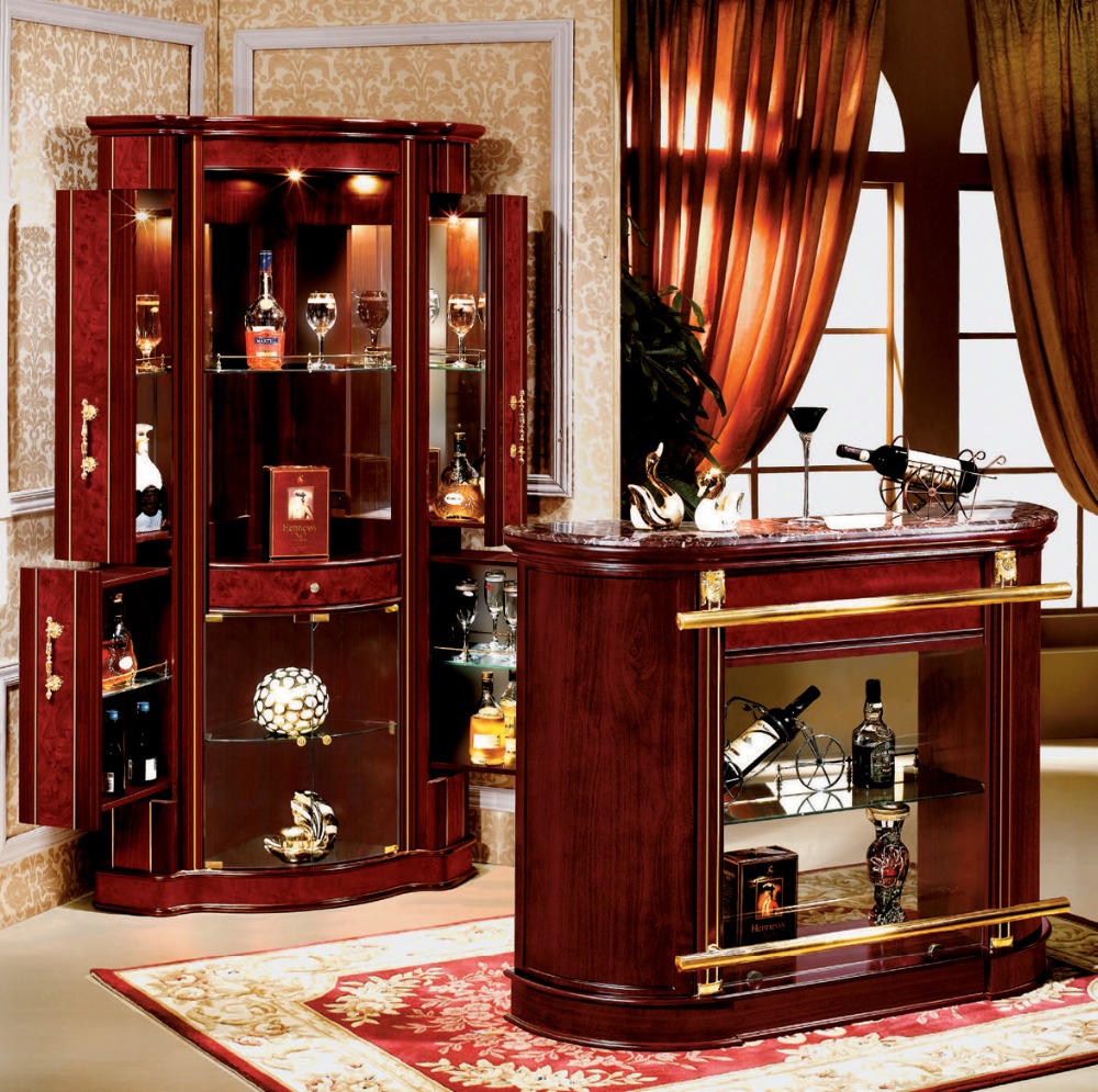 Барный шкаф в кабинете рабочем