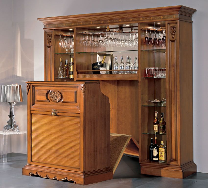 Храним алкогольные напитки