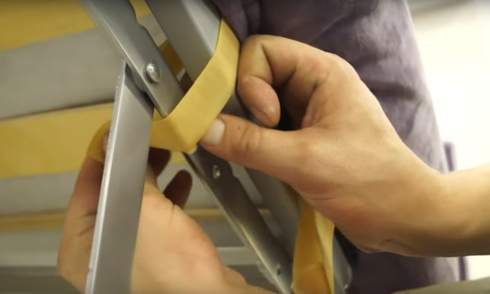 Детальная инструкция по сбору и разборке дивана-аккордеона