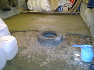 Толщина бетонного пола в гараже в зависимости от качества основы