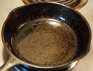 cast iron skillet seasoning start