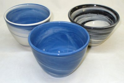 Polar ice marbled porcelain bowls by Tony Hansen
