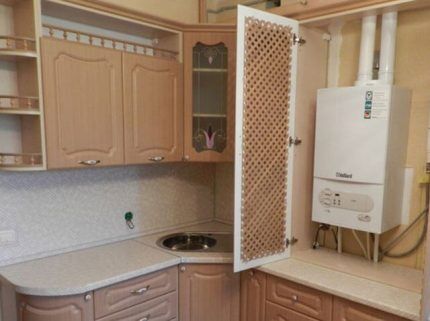 Газовый котел на кухне Газ и жилые помещения