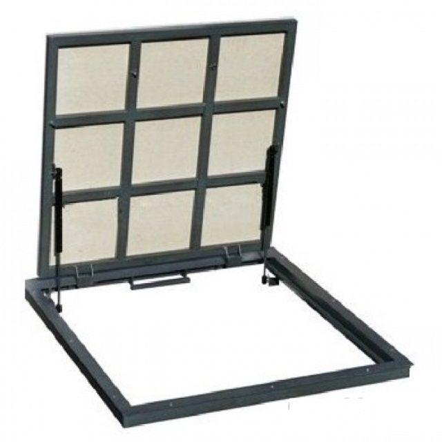 В магазине можно приобрести готовый люк