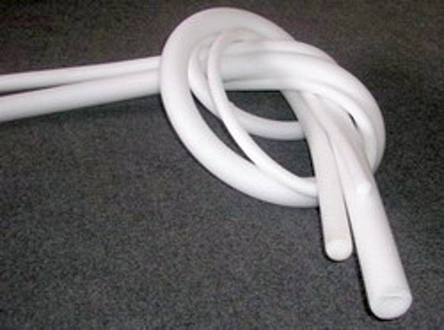 Уплотнительный шнур из вспененного полиэтилена