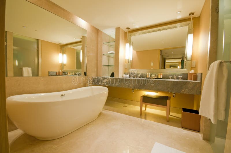 Luxurious Bathroom royalty free stock images