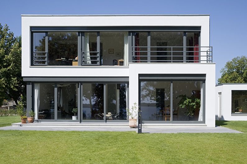 Современные проекты двухэтажных домов - Двухэтажный дом с панорамными окнами