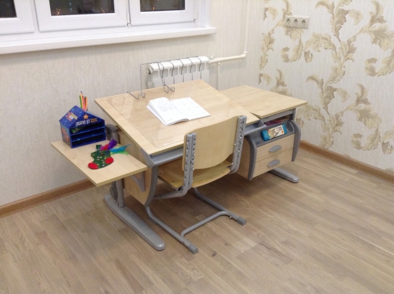 Парта ДЭМИ – лучший стол-трансформер для школьника