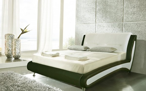 Какой матрас должен быть на кровати?