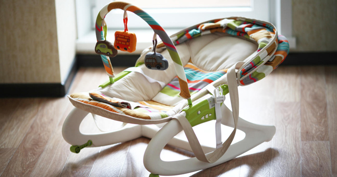 Детский шезлонг – для чего нужен, с какого возраста можно использовать, основные виды конструкции