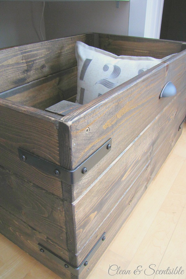 DIY Rustic Crate Tutorial.  Such pretty and functional storage!