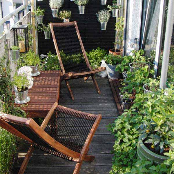 Small-Balcony-Garden-ideas-13